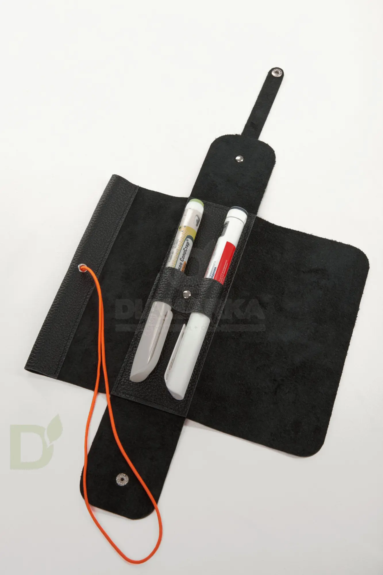 Чехол - скрутка для инсулиновых шприцов Jaskier dia bags черный, натуральная кожа