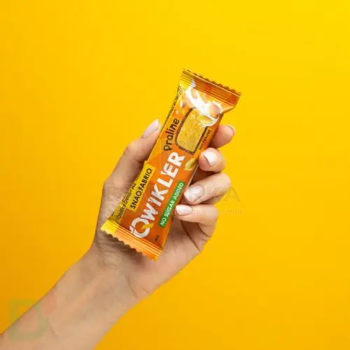 Батончик глазированный Snaq Fabriq QWIKLER Ореховое пралине, 35 гр